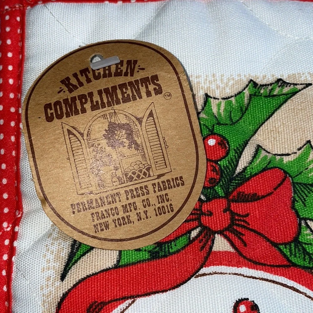 Vintage NWT.  Kitchen Compliments Oven Mitts - Picture 4 of 4